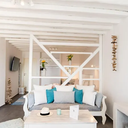 Dimilia Villa *