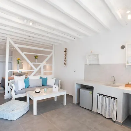 Dimilia Villa *